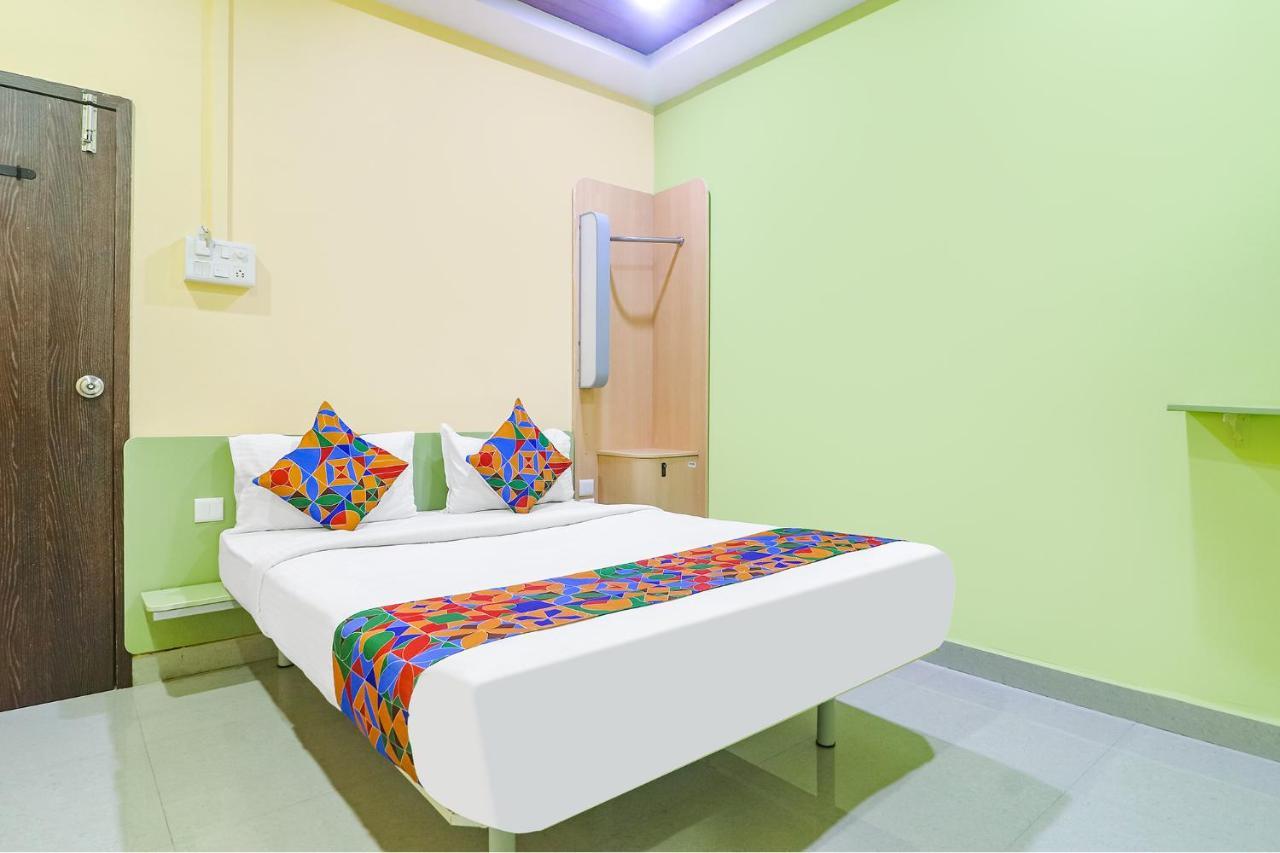 Fabexpress Airport Stay Inn - Nr Hyderabad International Airport, Shamshabad Exterior photo