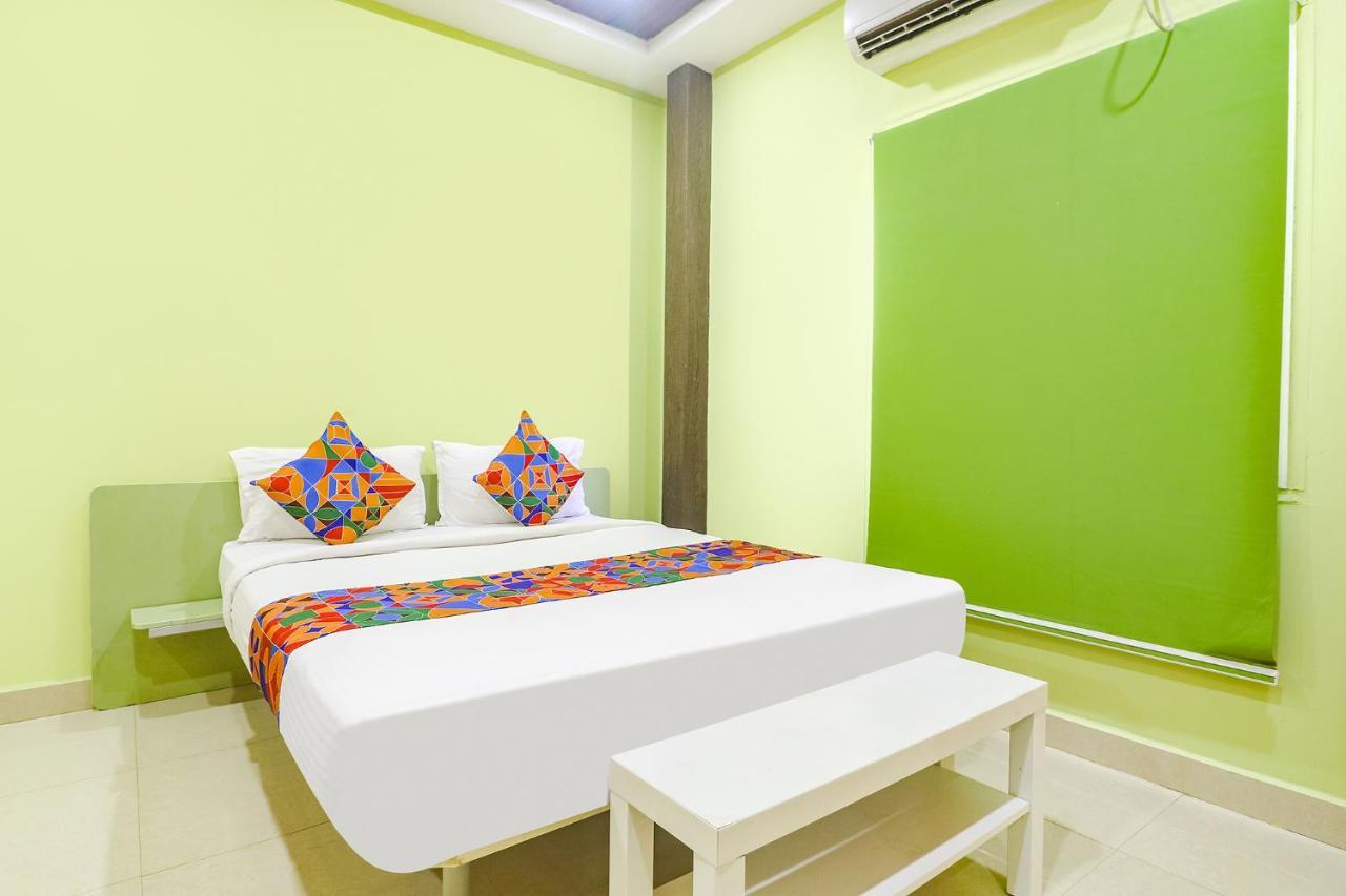 Fabexpress Airport Stay Inn - Nr Hyderabad International Airport, Shamshabad Exterior photo